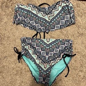 Abstract High Wasted 2 piece bathing suit